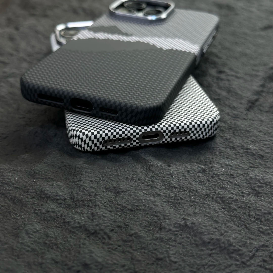 MagSafe-Compatible Phone Case with Abstract Pixel Design