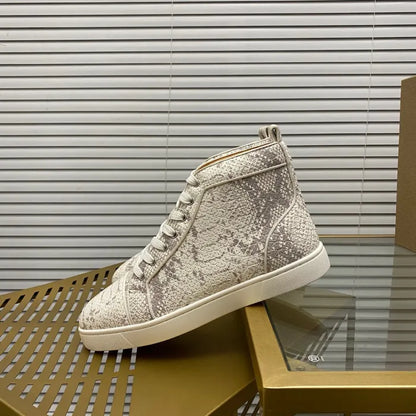 C - SNEAKERS