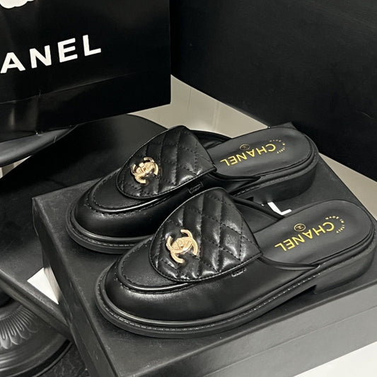 Light Luxury Quilted Metal Buckle Mules