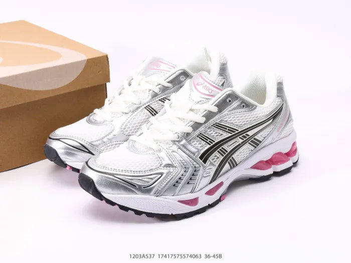 A - SNEAKERS