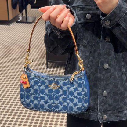 Versatile Teri Shoulder Bag