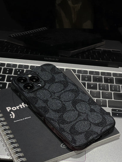 Classic iPhone Case Black -QB240402
