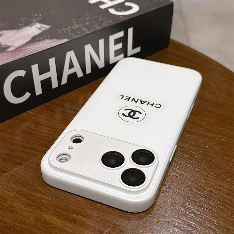 Classic Minimalist Luxe iPhone Case – White Gloss Edition