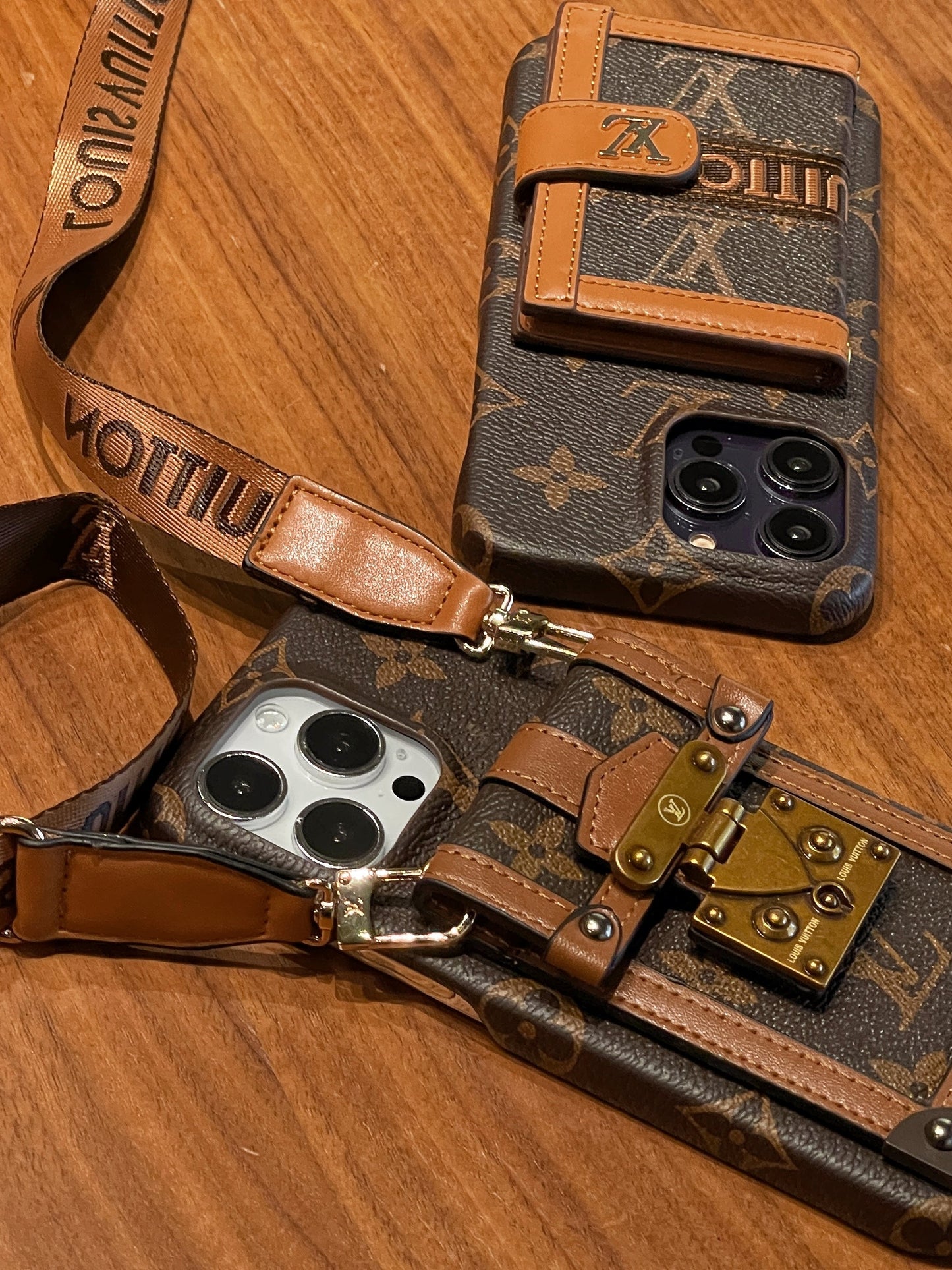 Luxury Card Holder Chain iPhone Case
