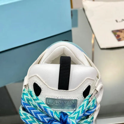 L - SNEAKERS