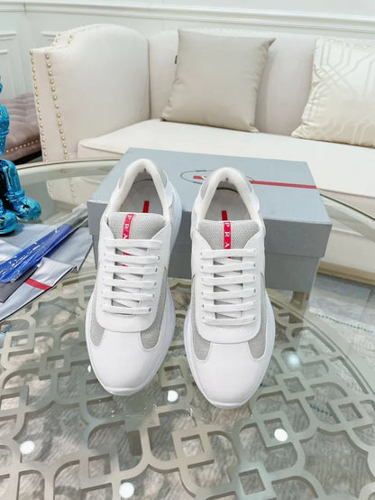 P - SNEAKERS