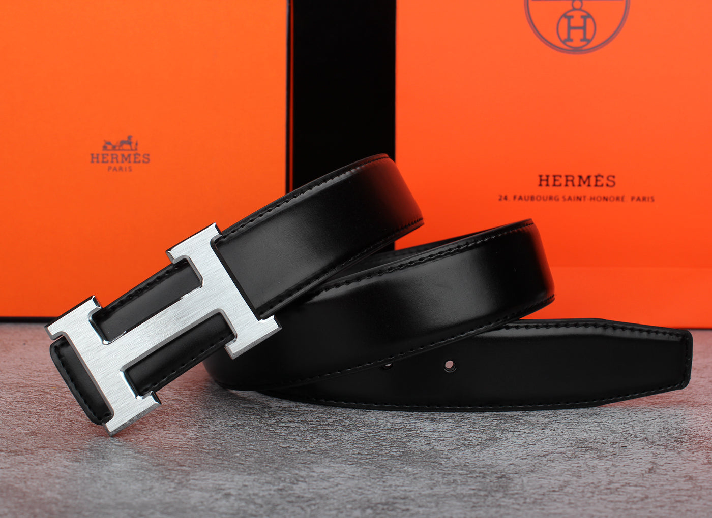 2 Colors Classic Buckle Leather Belt(Unisex Style)
