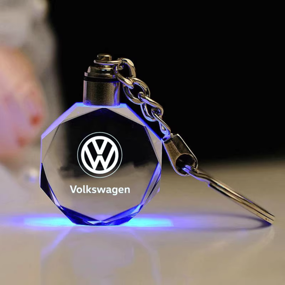 Keychain with 3D Automotive Logo in Crystal