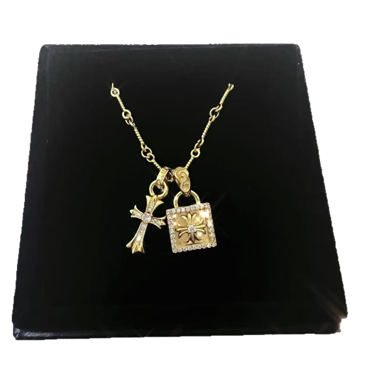 Cross pendant choker necklace