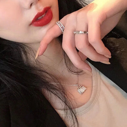 Luxury-style bag necklace