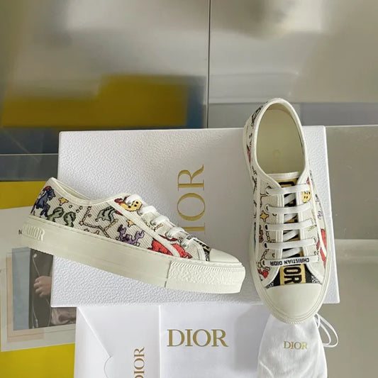 D - SNEAKERS