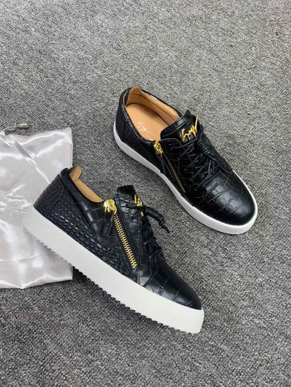 G - SNEAKERS