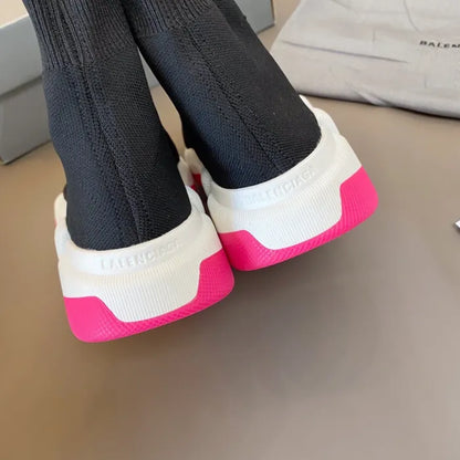 B - SNEAKERS