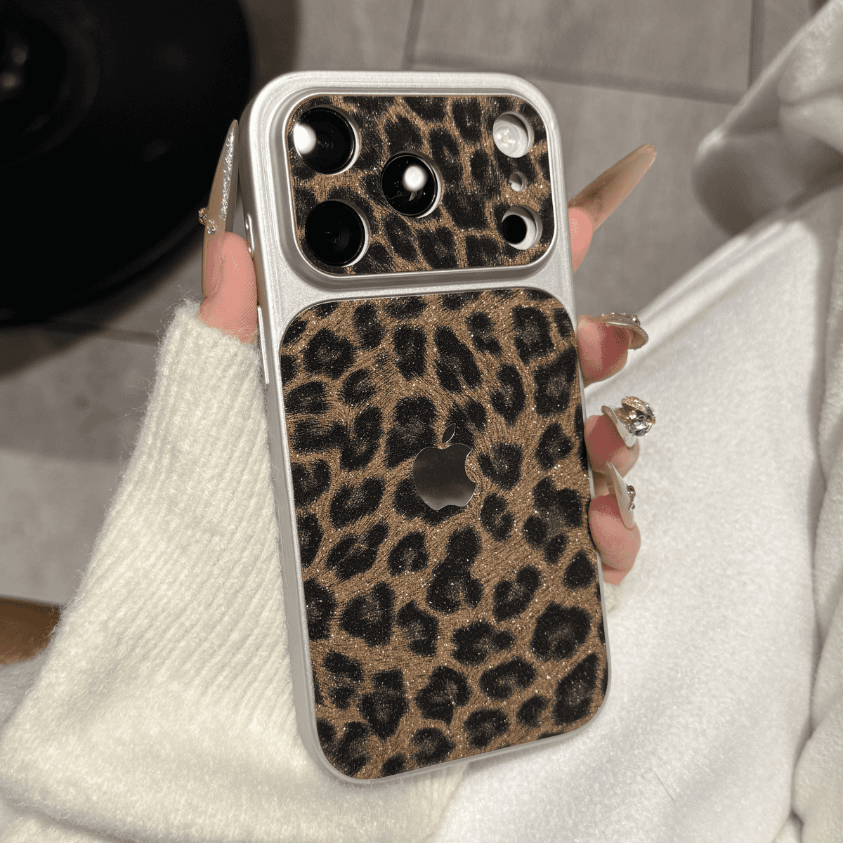 Leopard Print Glitter Phone Case — Sparkling Protection with Sleek Design
