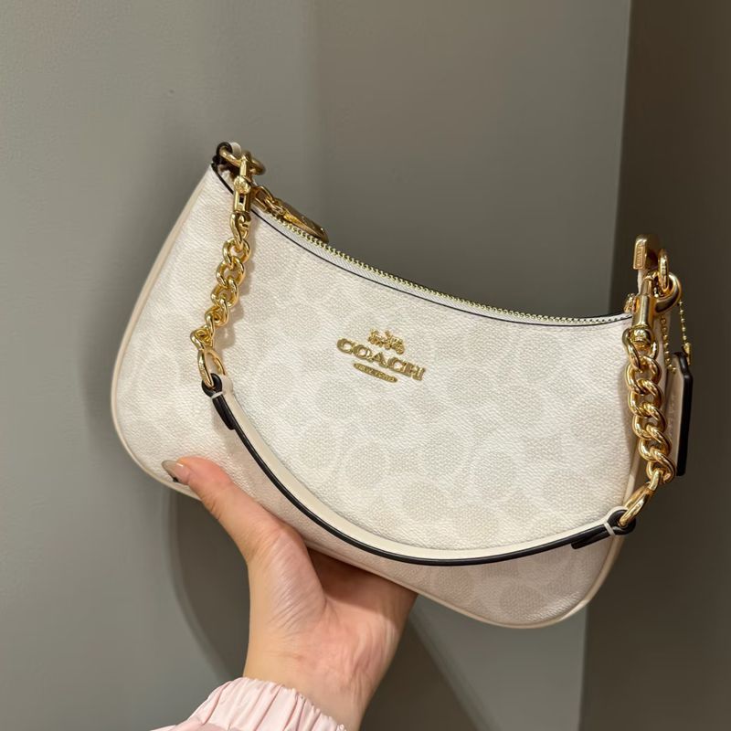 Versatile Teri Shoulder Bag