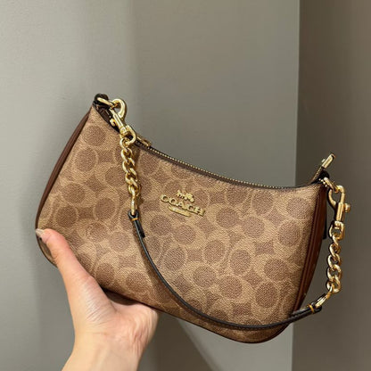 Versatile Teri Shoulder Bag
